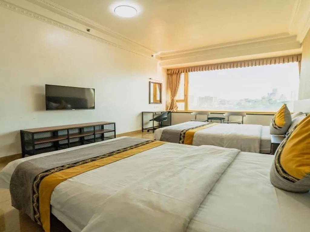Grand Harbour Hotel Makaó 3*,  Kína
